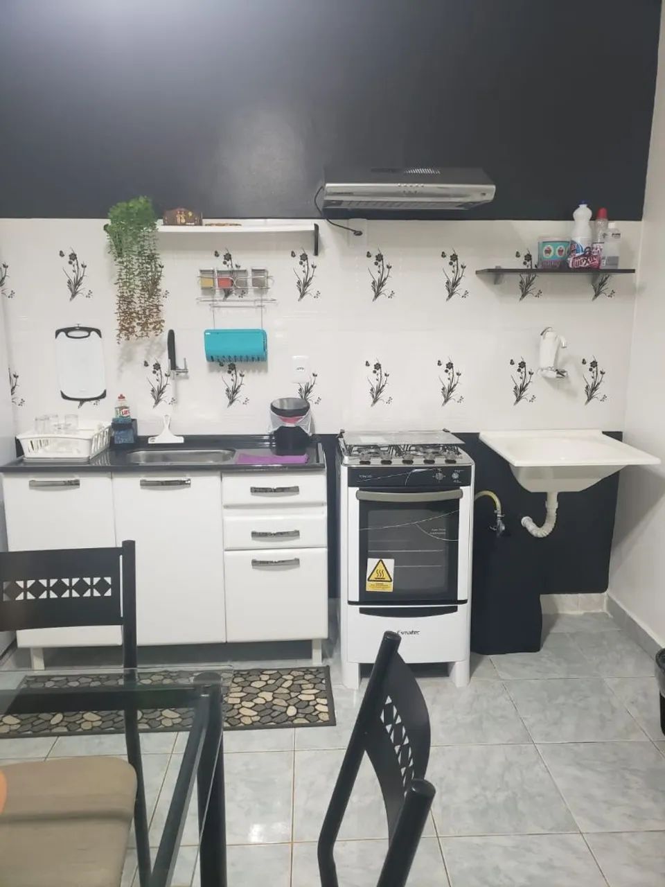 Alugo apartamento mobiliado 