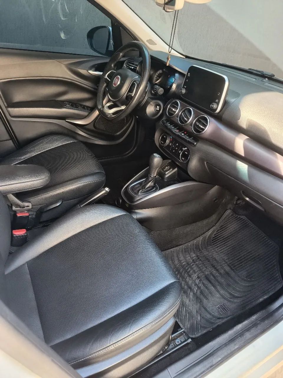 Fiat Cronos Precision 1.8 16V Flex Aut. 2019 - Foto 5