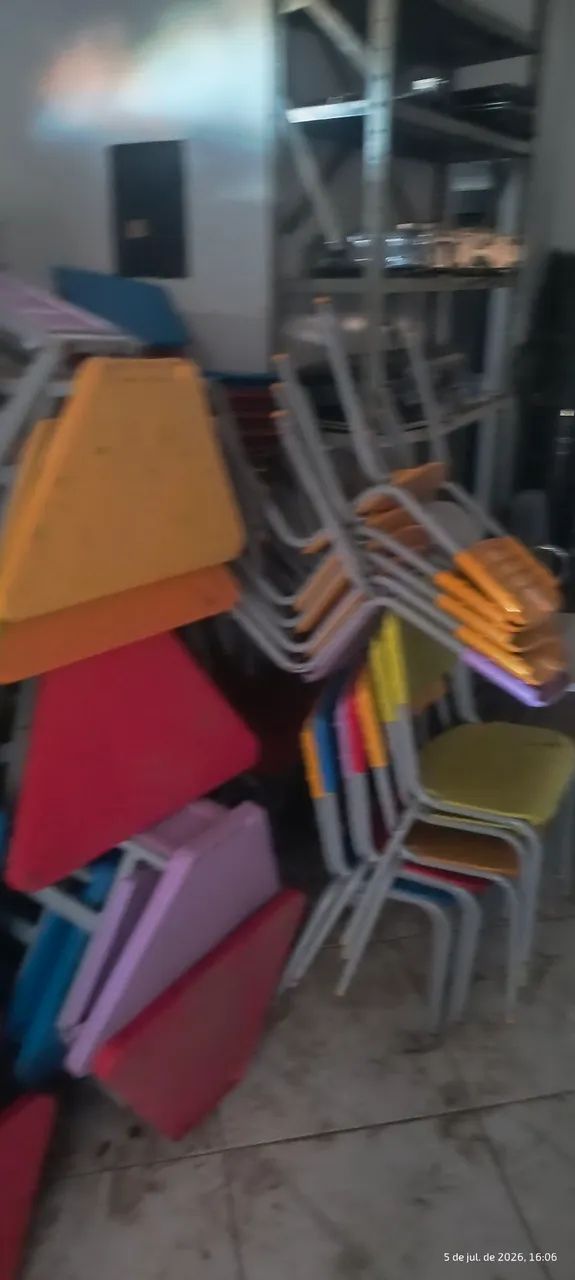 Cadeiras de escola - Foto 2