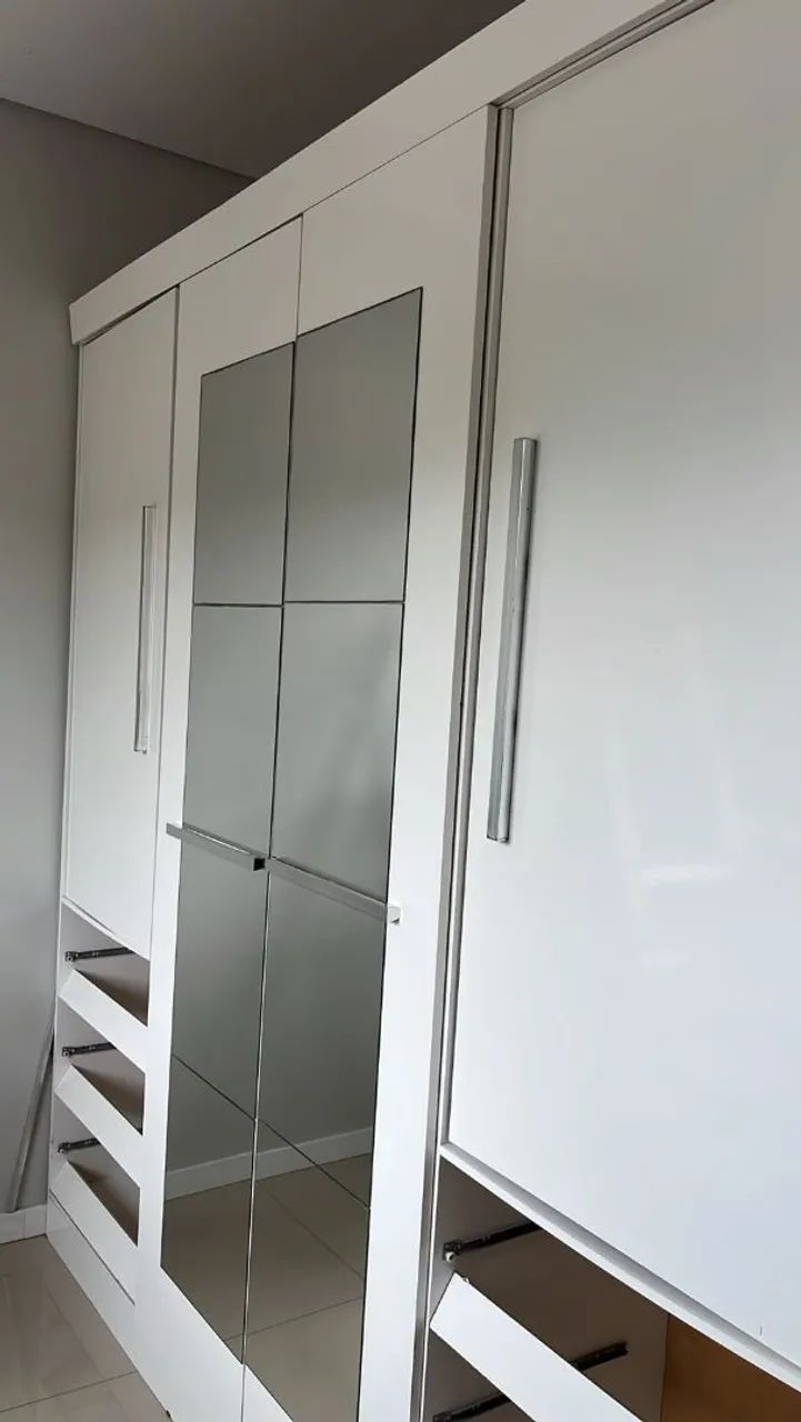 Guarda roupa barato 