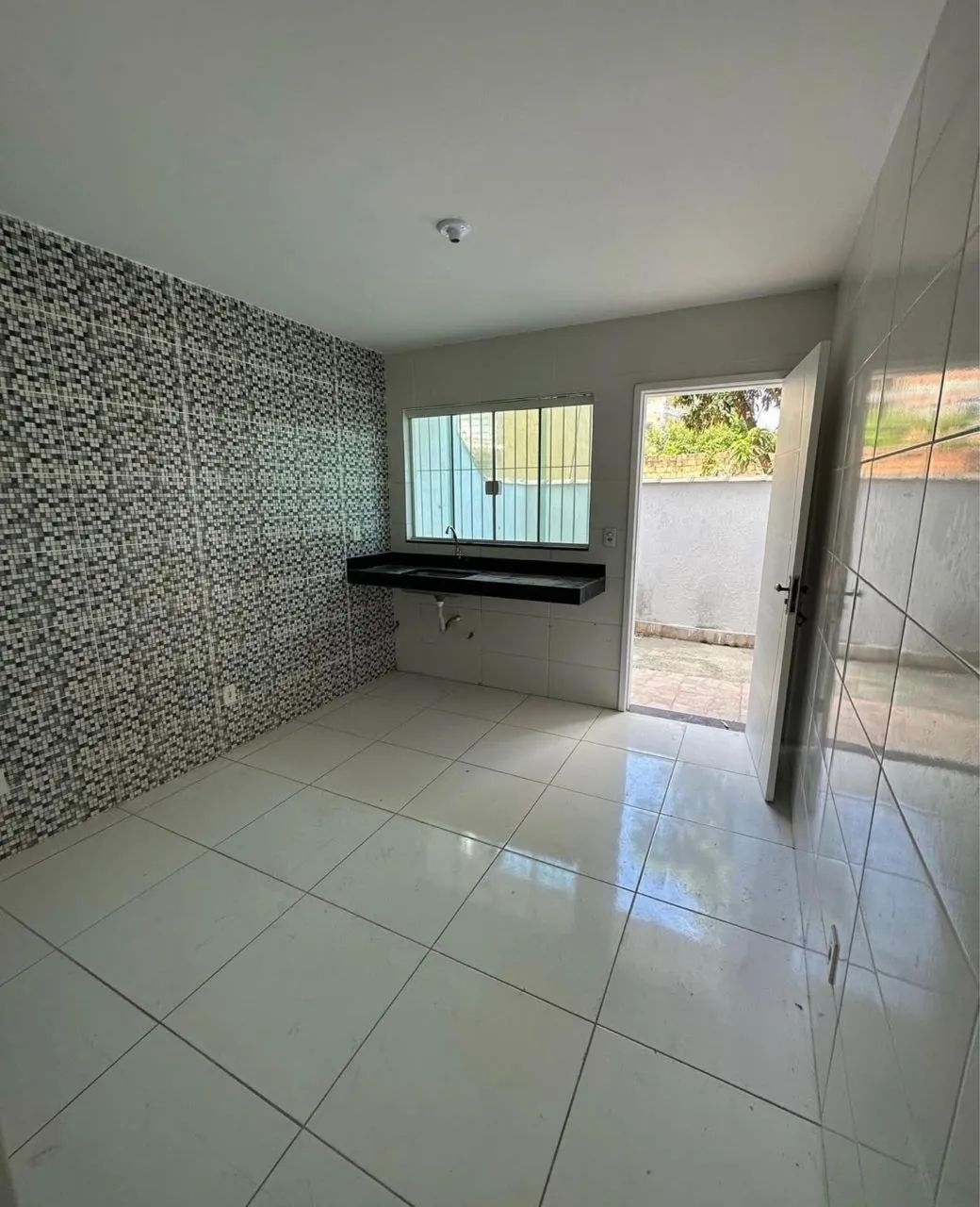 Casa triplex, com 2 quartos com suítes - Foto 3