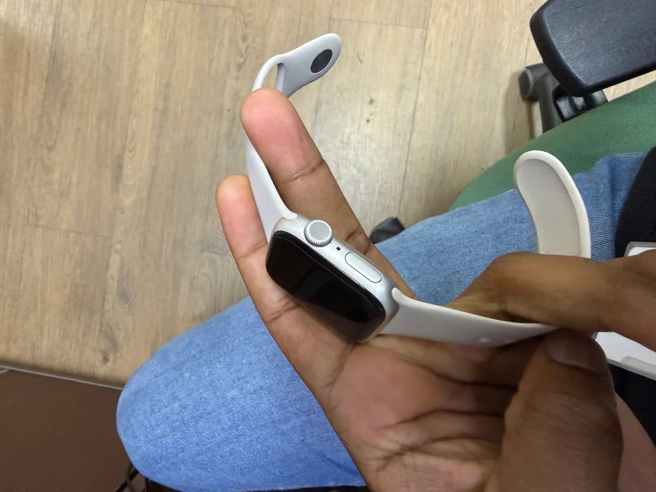 Apple Watch S9 - 41mm - Foto 2