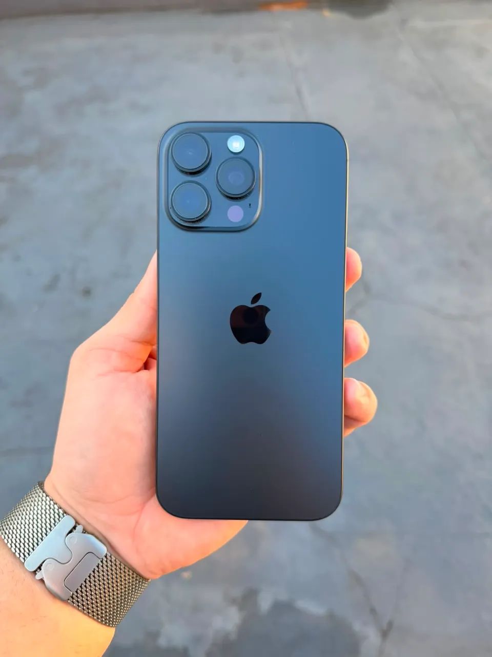 iPhone 16 Pro Max 256 - Foto 5