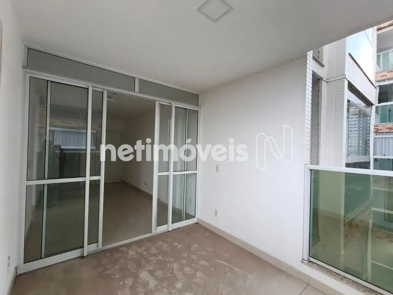 Apartamento de 2 Quartos no Edifício Costa Mare  Itapuã, Vila Velha - Foto 2
