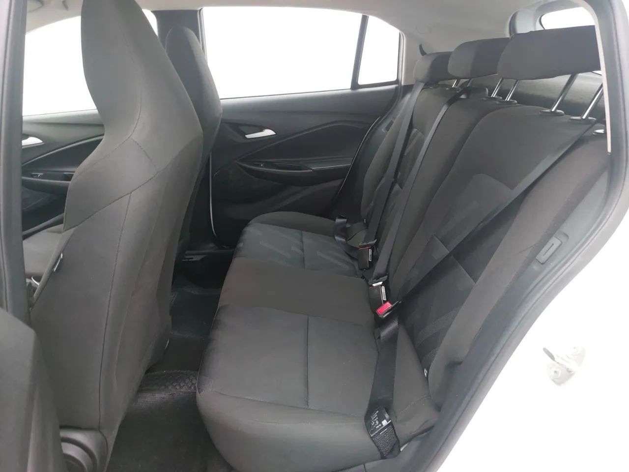 Chevrolet Onix Hatch 1.0 12V Flex Mec. 4P, foto 17 de 18