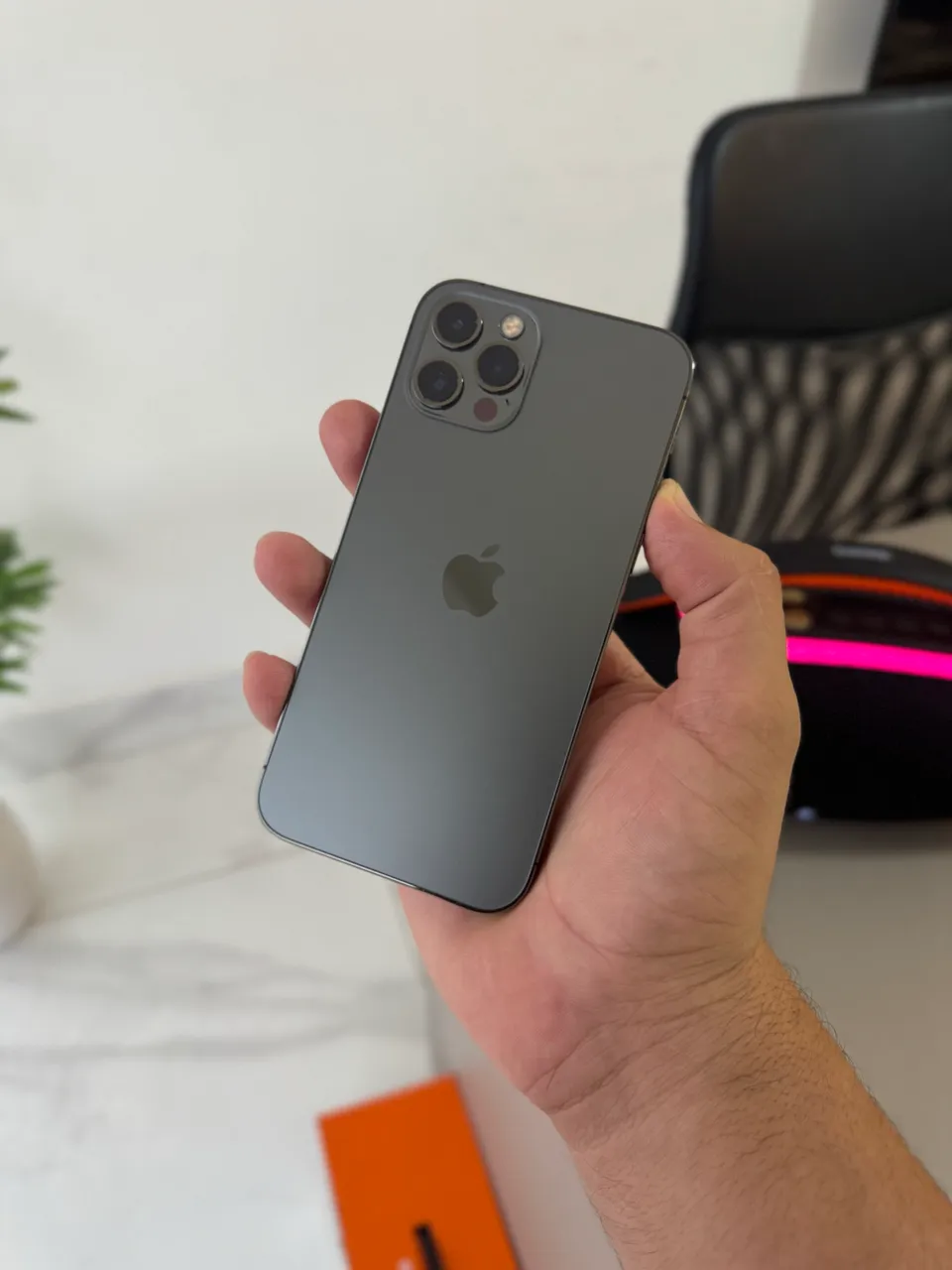 IPHONE 12 PRO MAX 256 GIGAS GRAFITE - Celulares e Smartphones