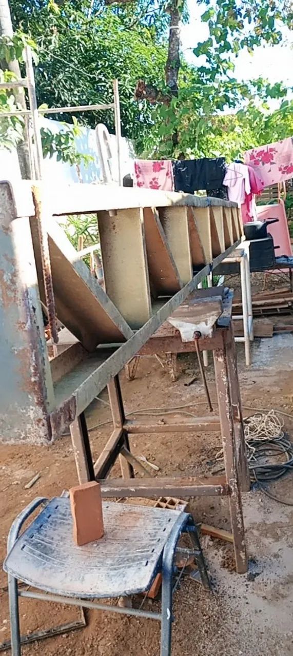 Vendo essa treliça usada porém conservada  - Foto 2