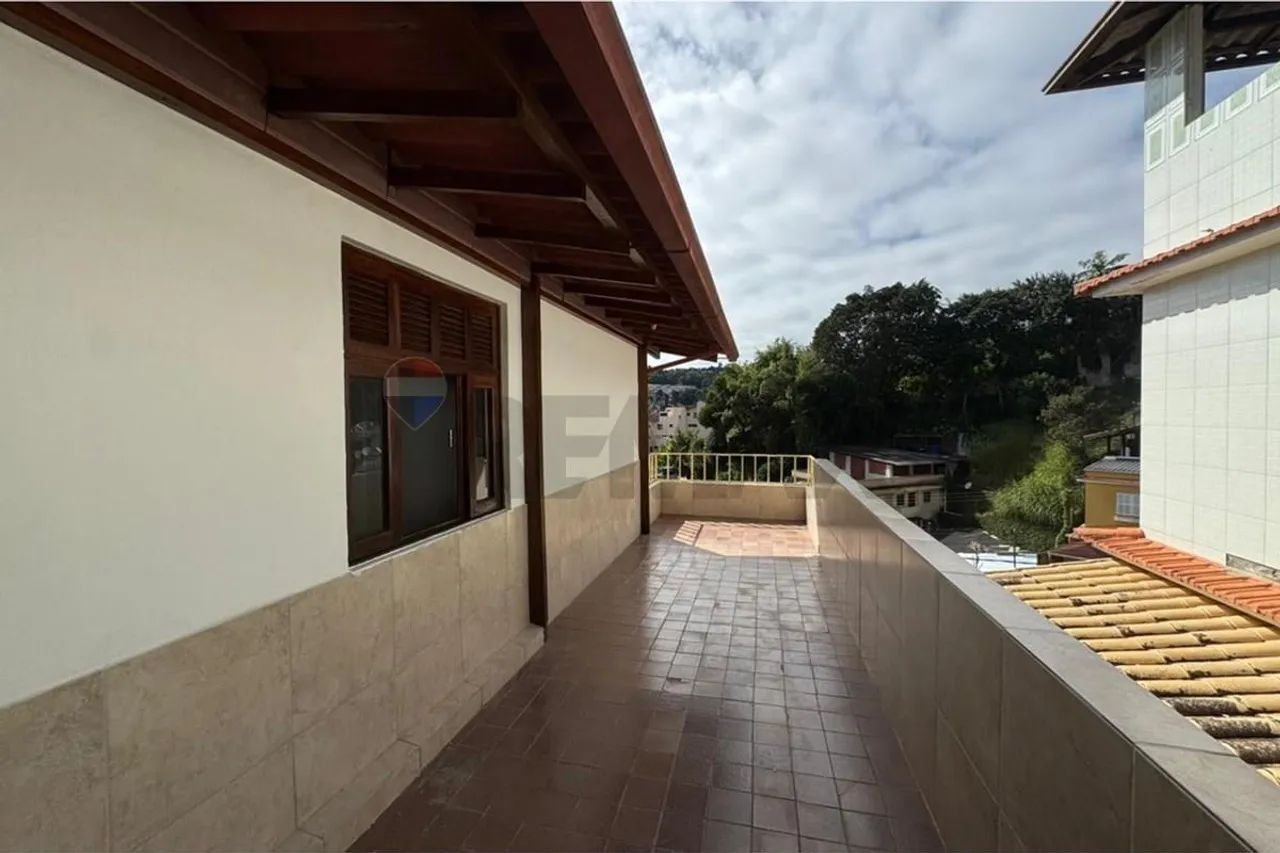 Sobrado com 3 Quartos, Ampla Varanda e Ótima Incidência Solar no Perissê - Foto 2