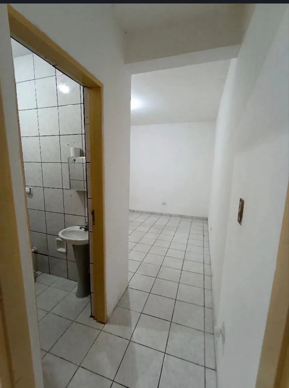 B16 CASA NA CAIXA D?ÁGUA 