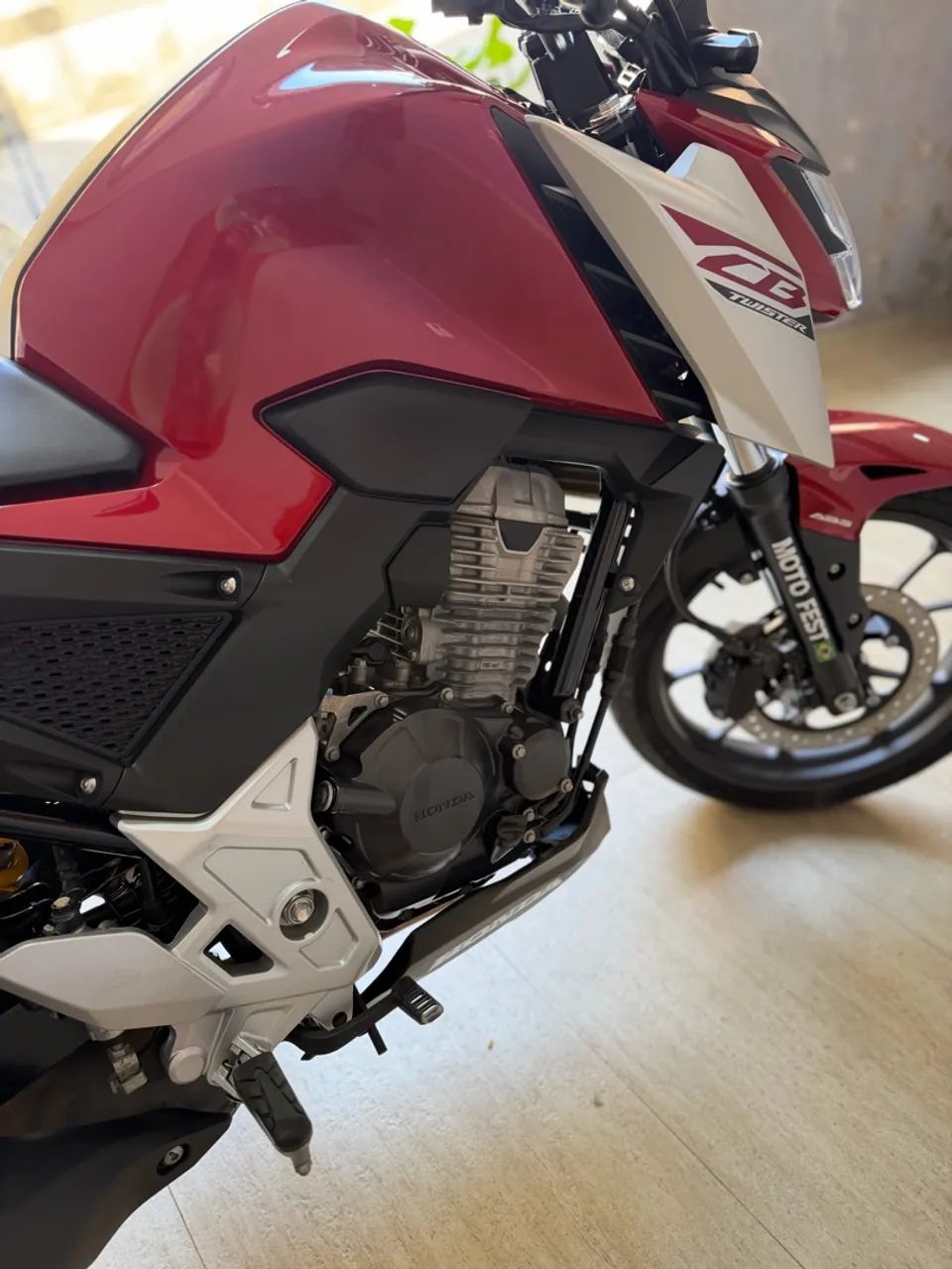 CB 300 F COM ABS  - Foto 5