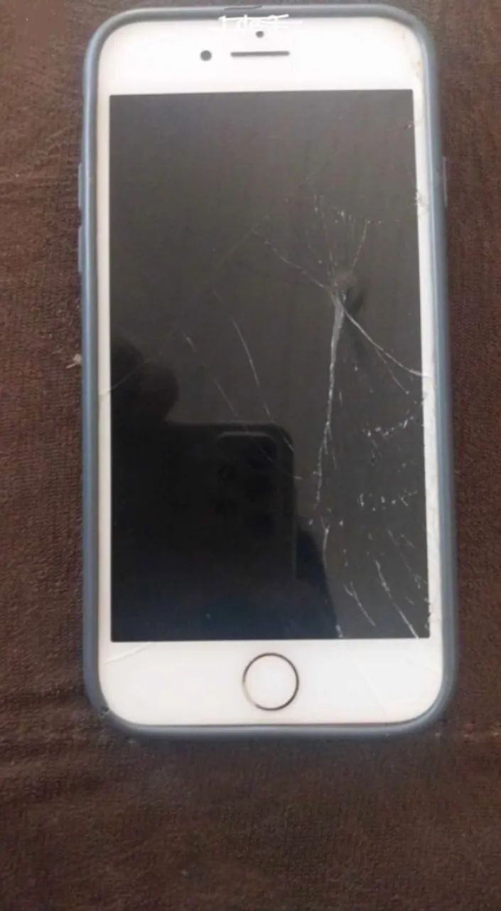 iPhone 8