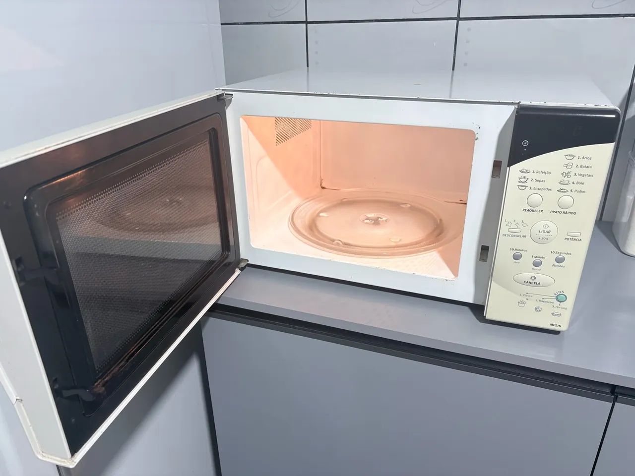 Micro-ondas Electrolux, 27 litros, 220V - Foto 2