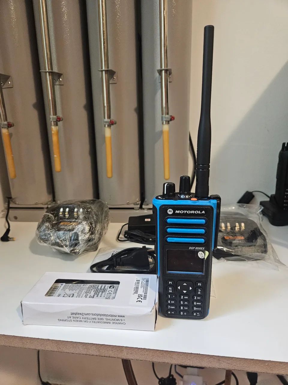 RADIO MOTOROLA HT DGP8550EX VHF - Foto 2