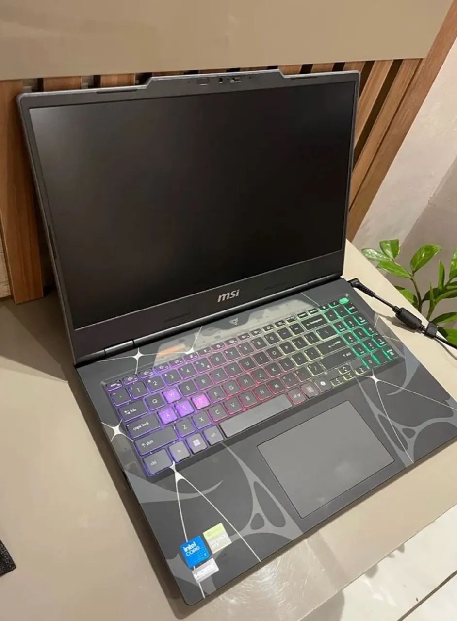 Notebook gamer Msi cyborg