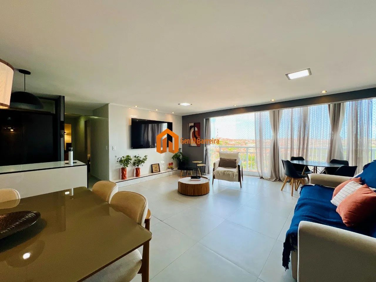 Impressionante apartamento totalmente reformado: integração, sofisticação e um verdadeiro  - Foto 3