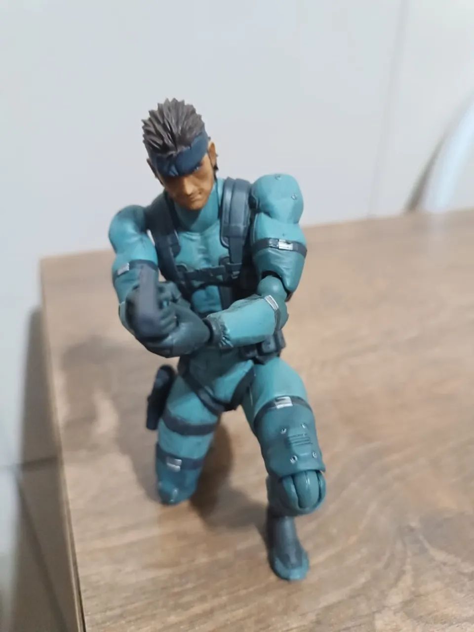 FIGMA SOLID SNAKE FIGMA V1 - METAL GEAR SOLID - COMPLETO