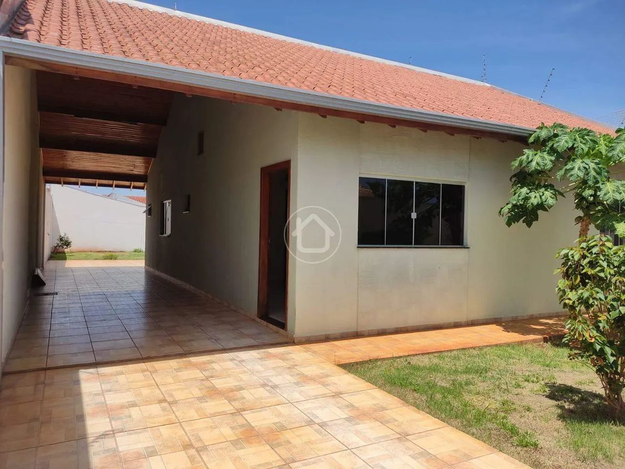 CASA COM 3 DORMITORIOS - JD PANAMA - Foto 2
