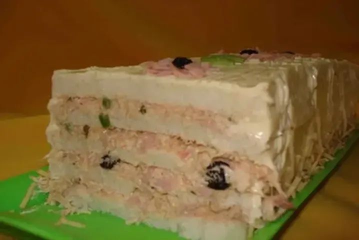 TORTAS FRIAS SALGADAS DELICIOSAS COM PÃO DE FORMA - Foto 4