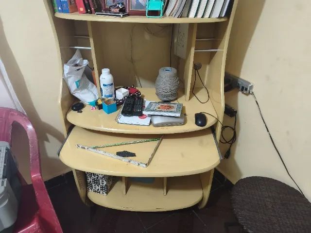 Escrivaninha para computador/ estudos - Foto 3