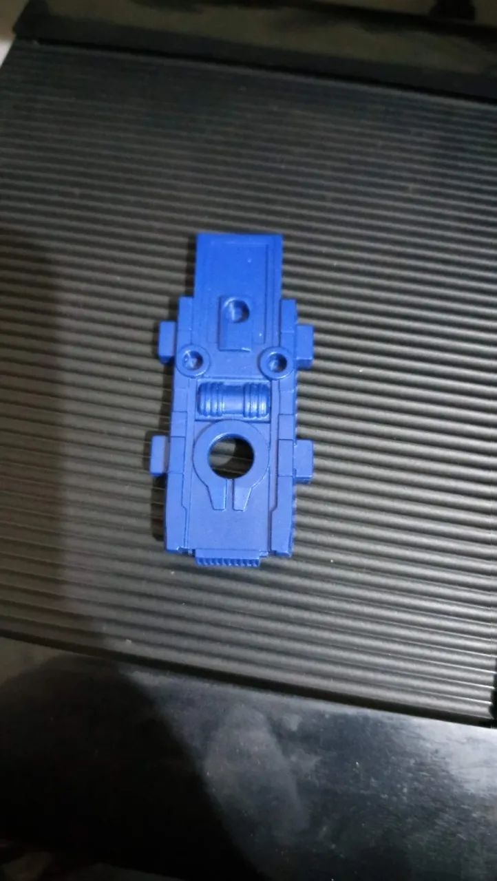Optimus Studio series rotb original com kit upgrade baiwei  - Foto 4