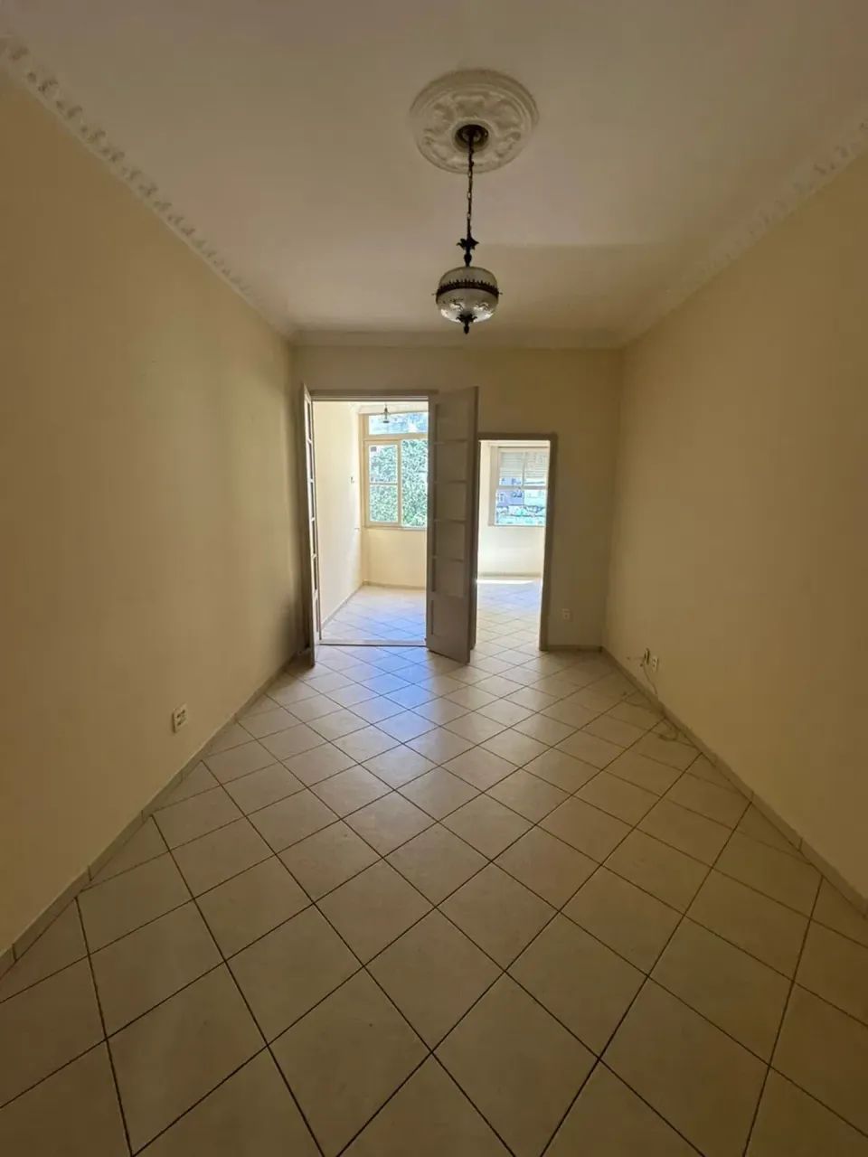 Amplo apartamento de 2 quartos