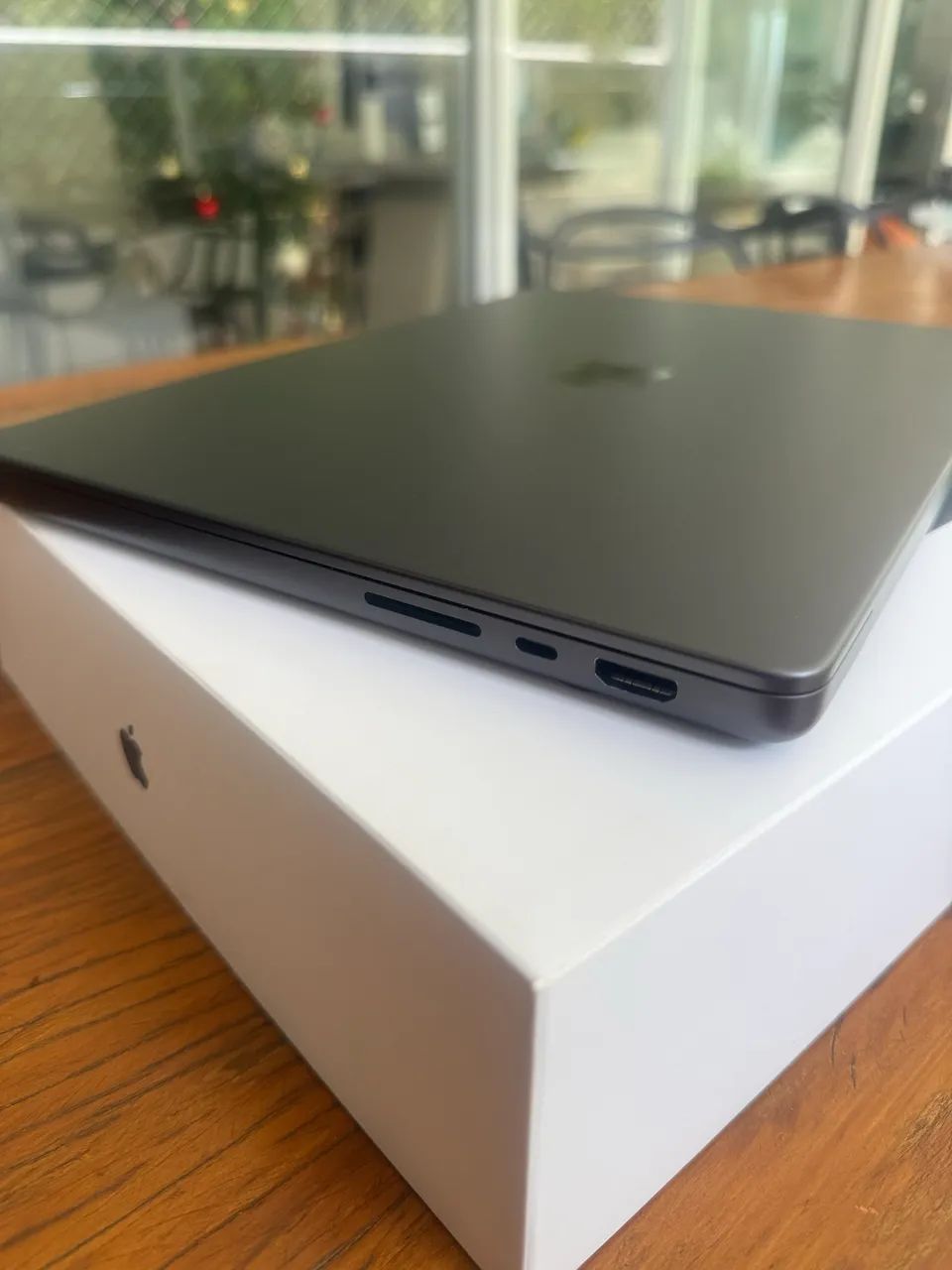 Apple Macbook Pro 14  M3 Pro Mrx33ll/a Space Black 18gb - Foto 2