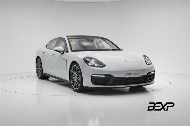 Porsche Panamera 4 Plat.Edt 2.9 462cv (Híbrido), foto 3 de 16