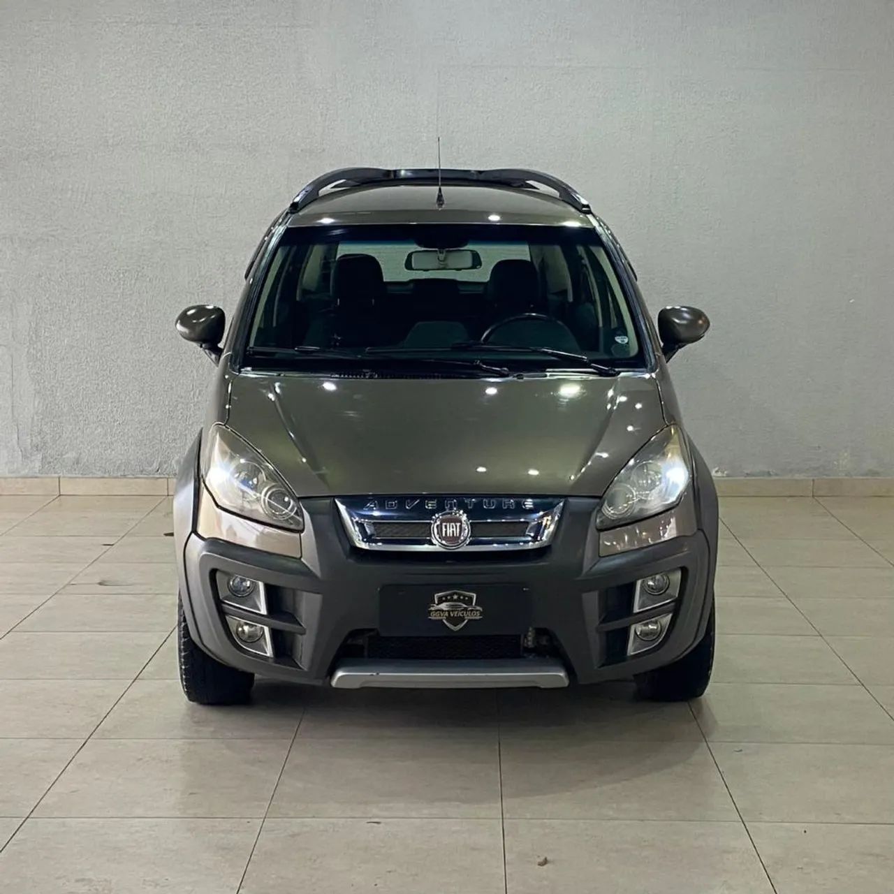 Fiat Idea Adv.ext./adv.ext. Loc. 1.8 Flex 5P 2014 - Foto 2