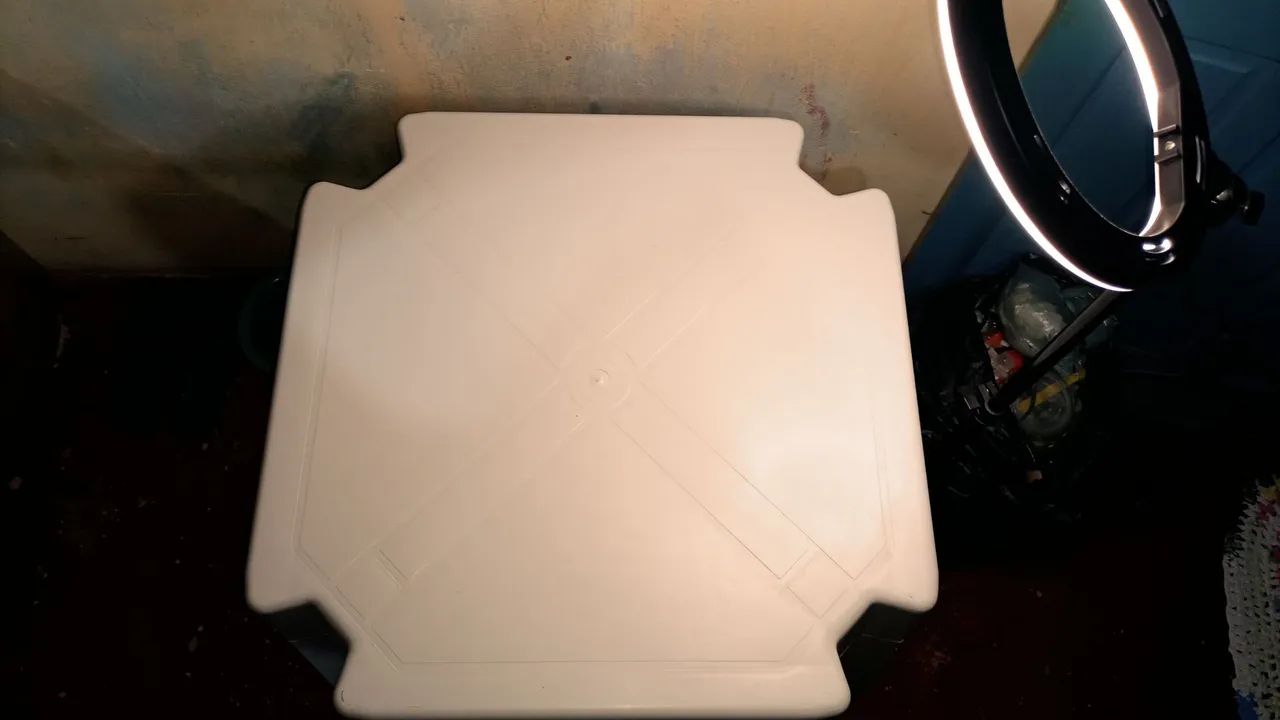 Mesa de plástico branca - Foto 4
