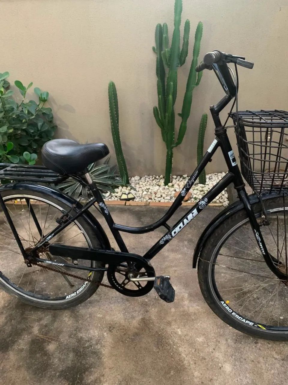 Bicicleta Urbana Aro 26 com Cesta e Bagageiro - Foto 2