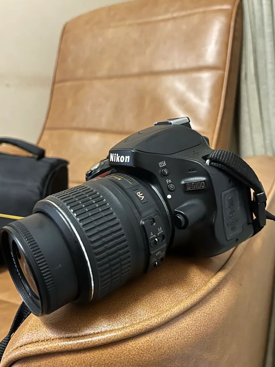 NIKON D5100