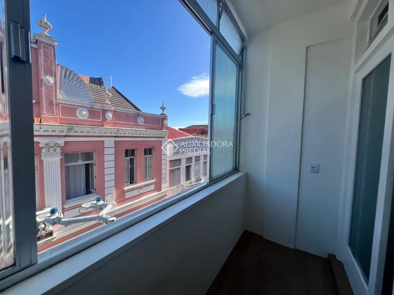 Apartamento 2 quarto(s), no bairro Centro