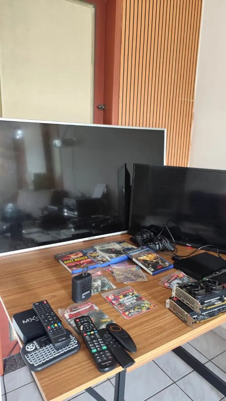 Vendo ou troco TVs 