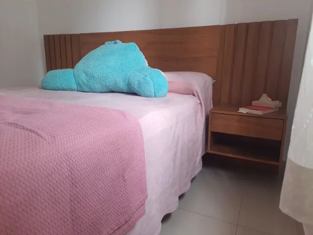 Cama de Casal com cabeceira, gavetas e nicho - Foto 2