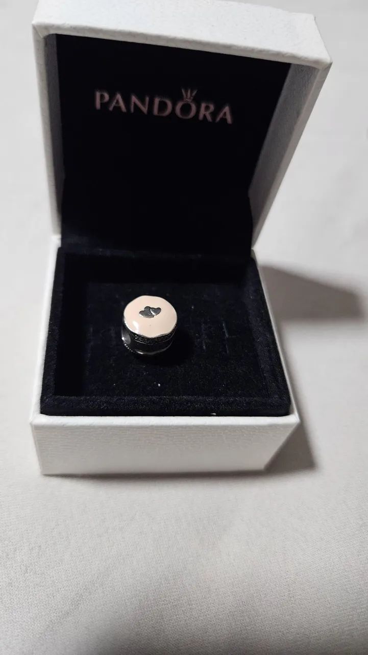 Charm original pandora happy aniversário 