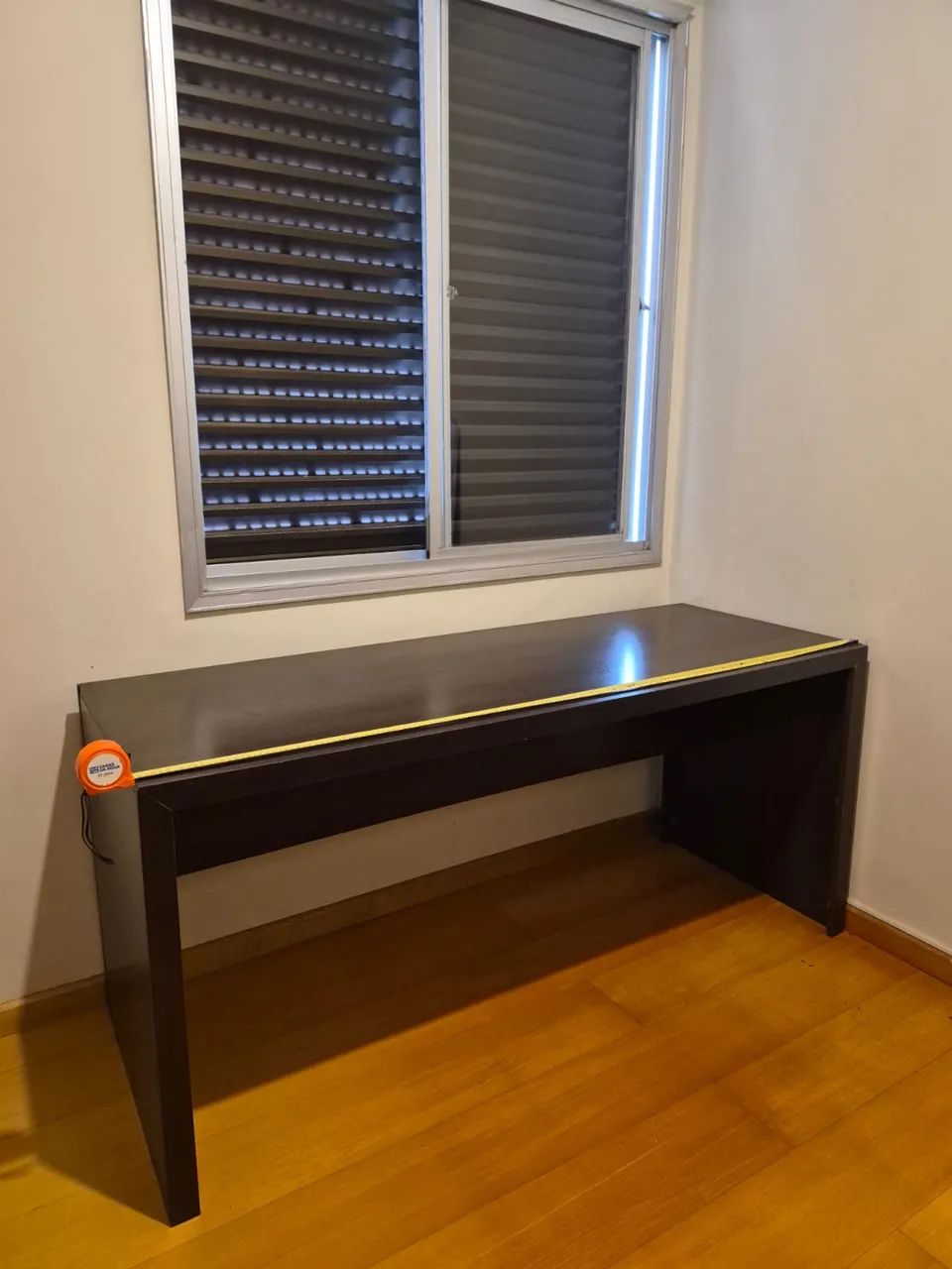 Oportunidade: mesa de trabalho em MDF