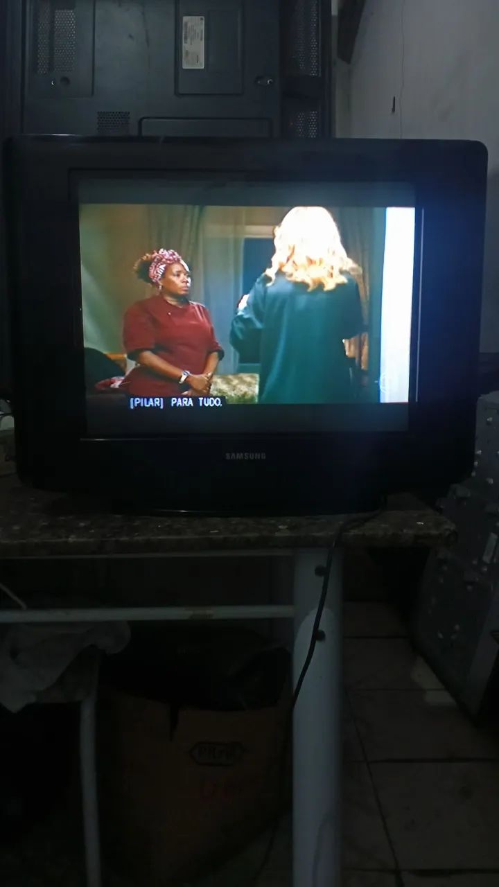 Tv sansung utislin tela plana com conversor e controle 21 polegadas  - Foto 2