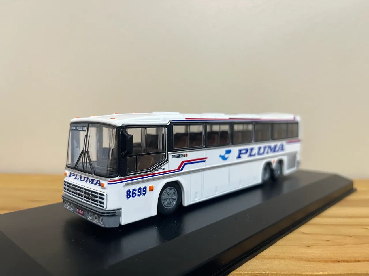 Miniatura ônibus Diplomata Nielson 350 Pluma 1/72 BR Classics  - Foto 3