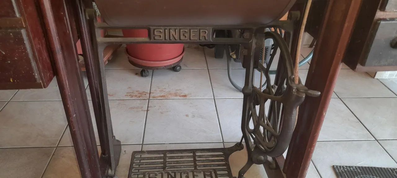 Maquina de costura singer - Foto 2