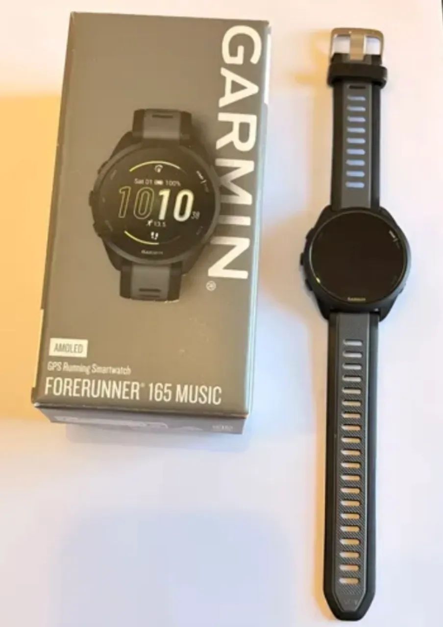Relógio Garmin Forerunner 165 Music 42mm