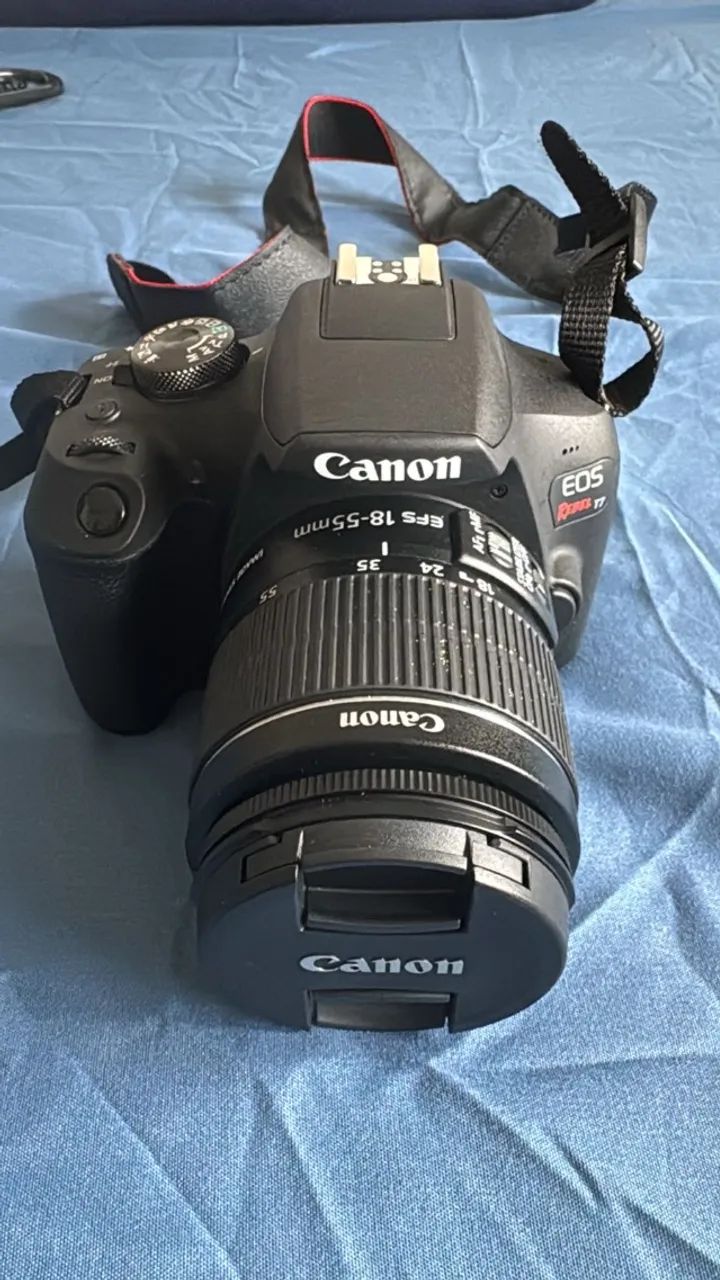 Câmera Canon T7