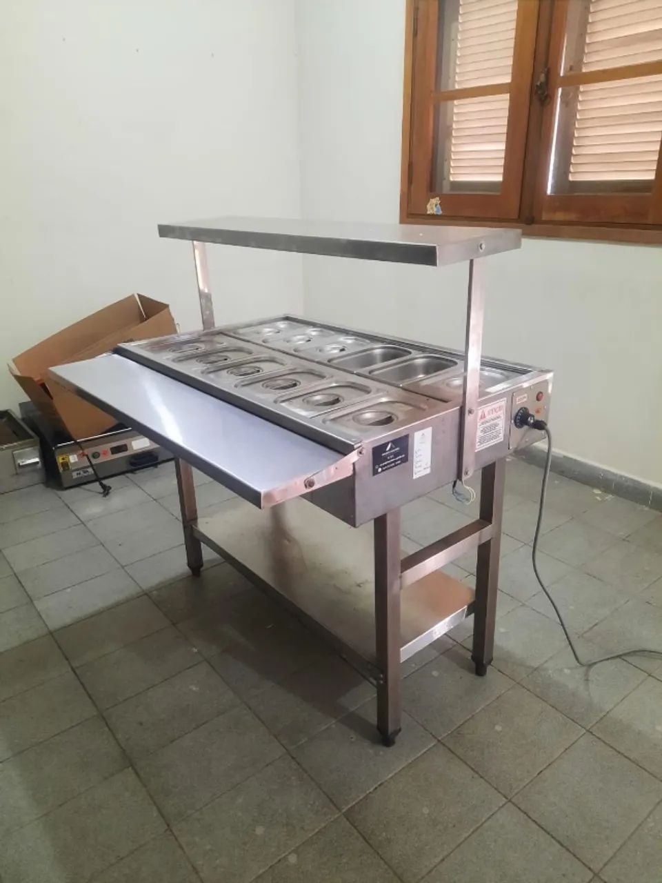 Buffet Termico 12 Cubas Inox 220V