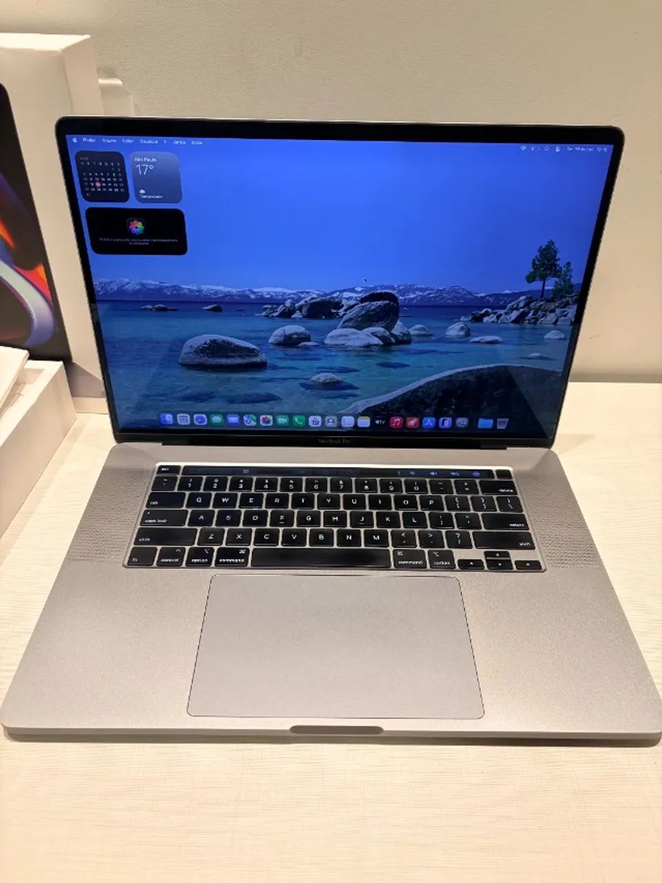 Apple MacBook Pro 2019 16 pol i9 1Tb 16GB RAM Radeon 5500M