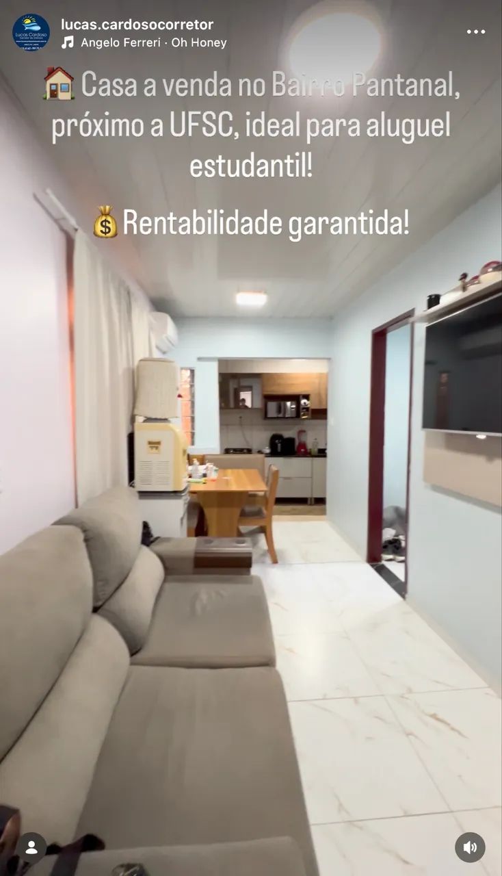 Casa a venda próximo a UFSC. 2 Dorm.