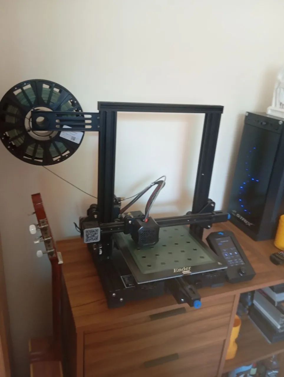 Impressora 3D (ENDER 3 V2)