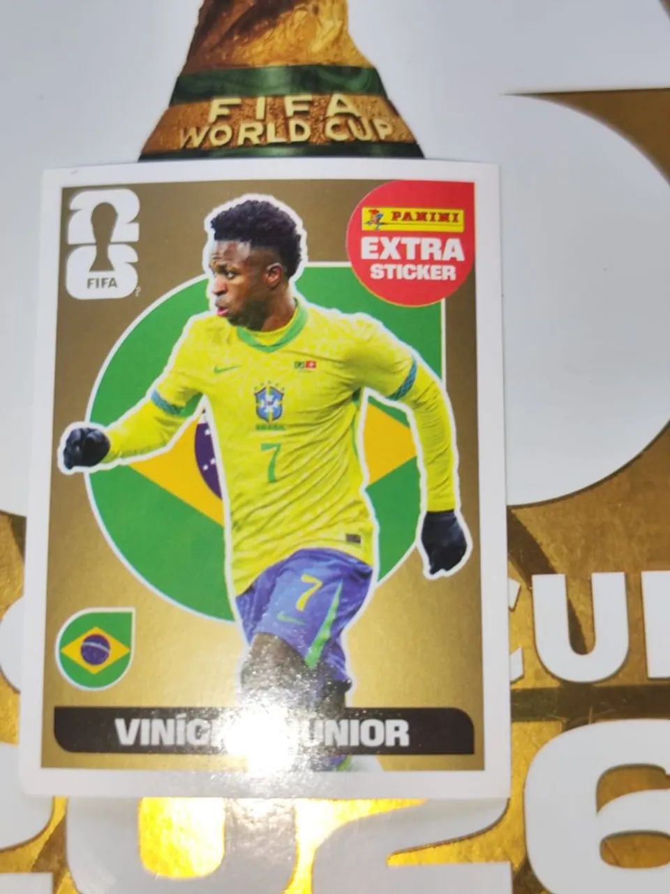 Figurinha do Vinícius Junior ouro  - Foto 2