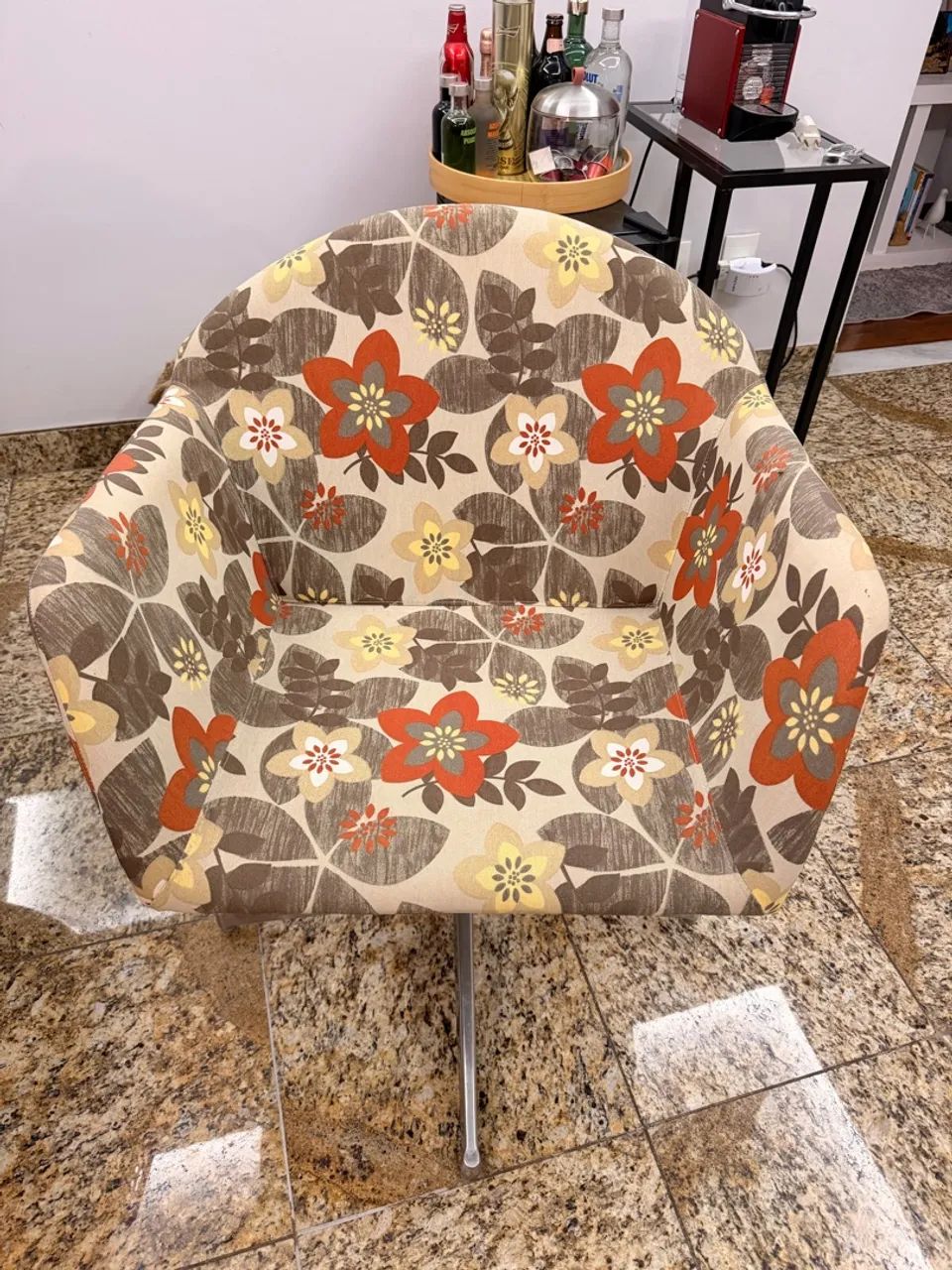 Poltrona giratória 