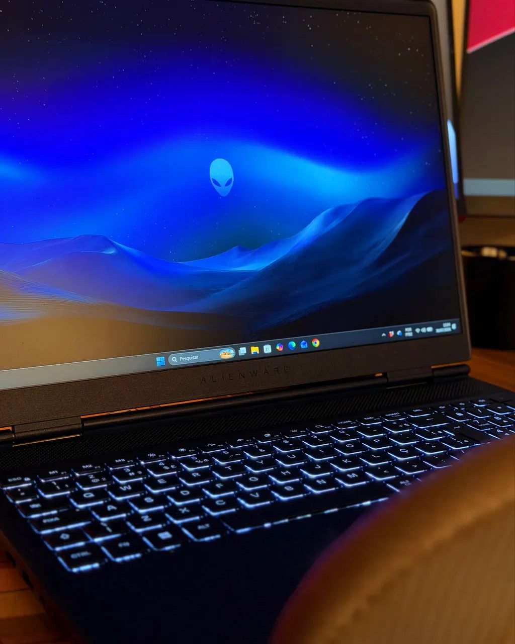     Alienware Aurora 16 + Volta p/ MacBook - Foto 5