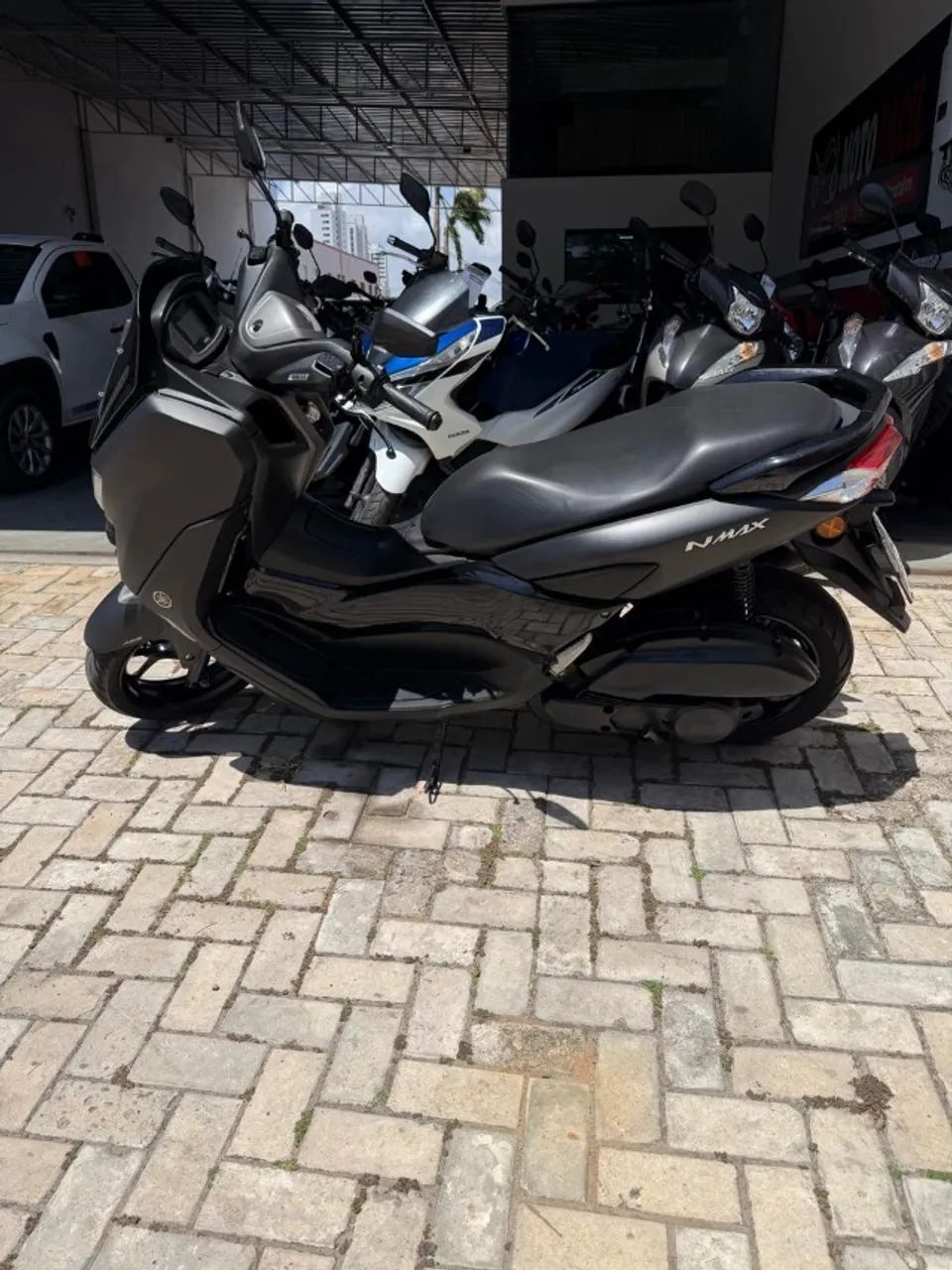 NMAX 2021/2022 - Foto 3