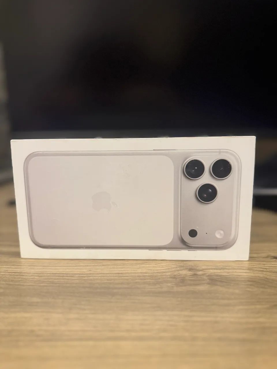 IPhone 17 pro Max 256gb LACRADO!! Com garantia de 1 ano!! - Foto 4